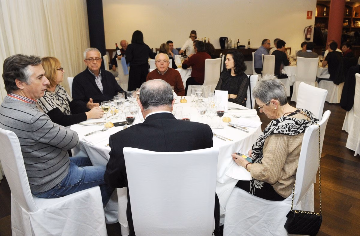 (Galería de fotos) Tradición, tendencias y modernidad en la "Nit de la Comunicació"