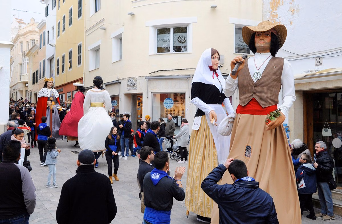 Maó vive los primeros actos de Sant Antoni