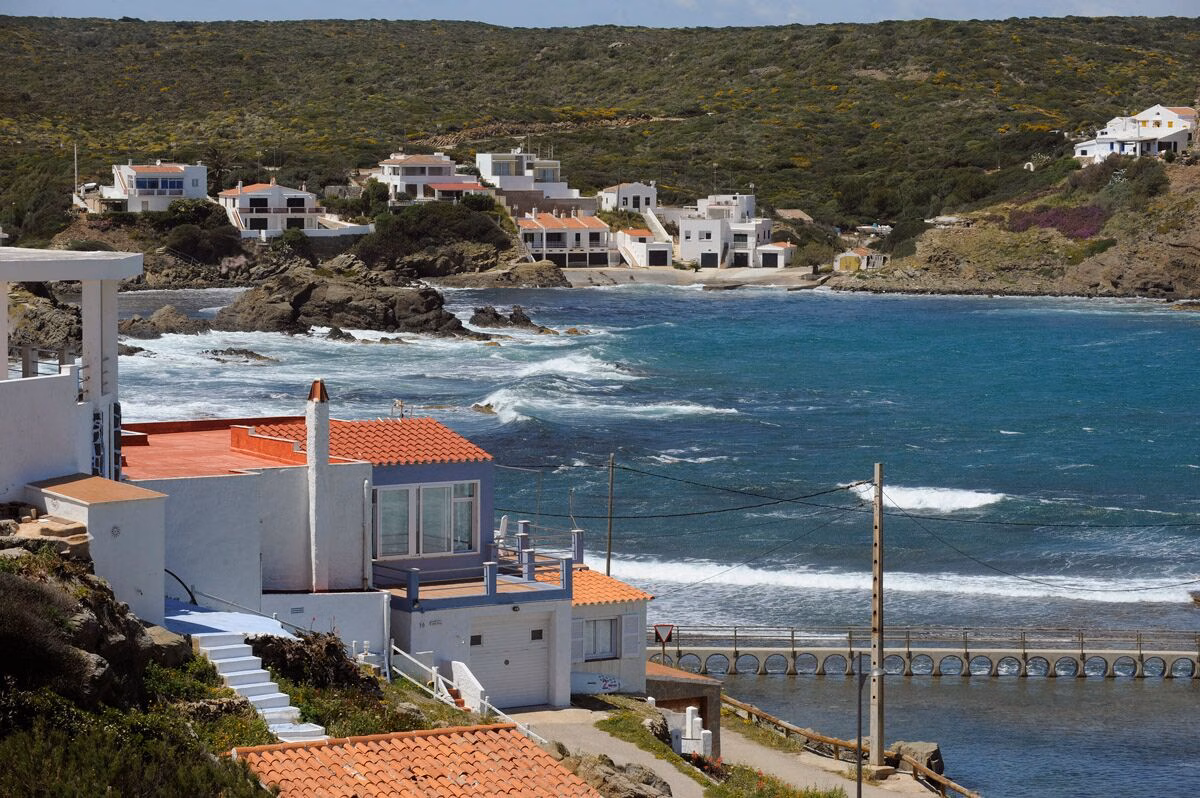 La lluvia y el viento no cesan: 15mm en Cala Morell y rachas de 79 km/h en Ciutadella