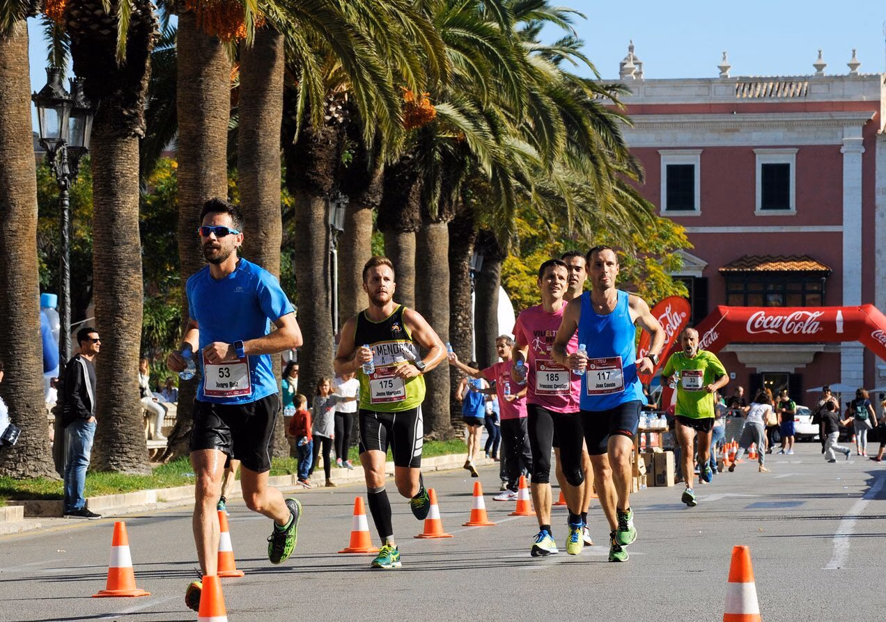 (Fotos) Marea de atletas en Ciutadella