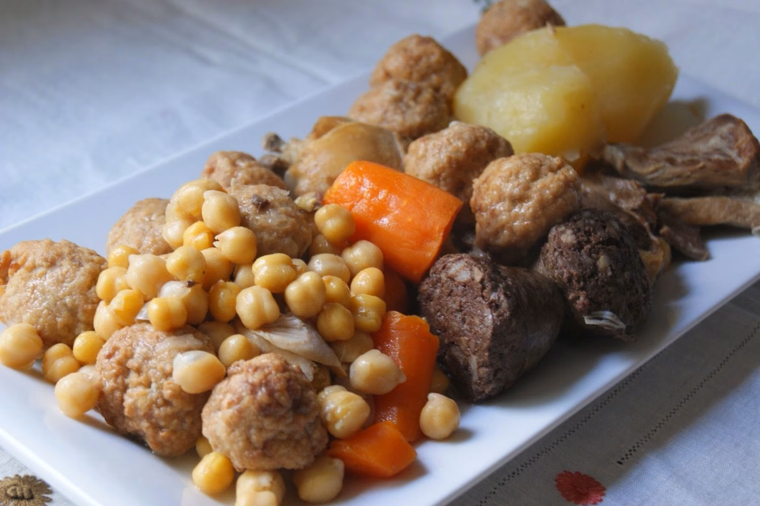 Así se hace un brou menorquín