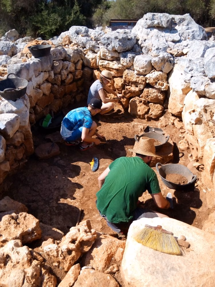 15 años de excavaciones en el poblado talayótico de Torre d'en Galmés