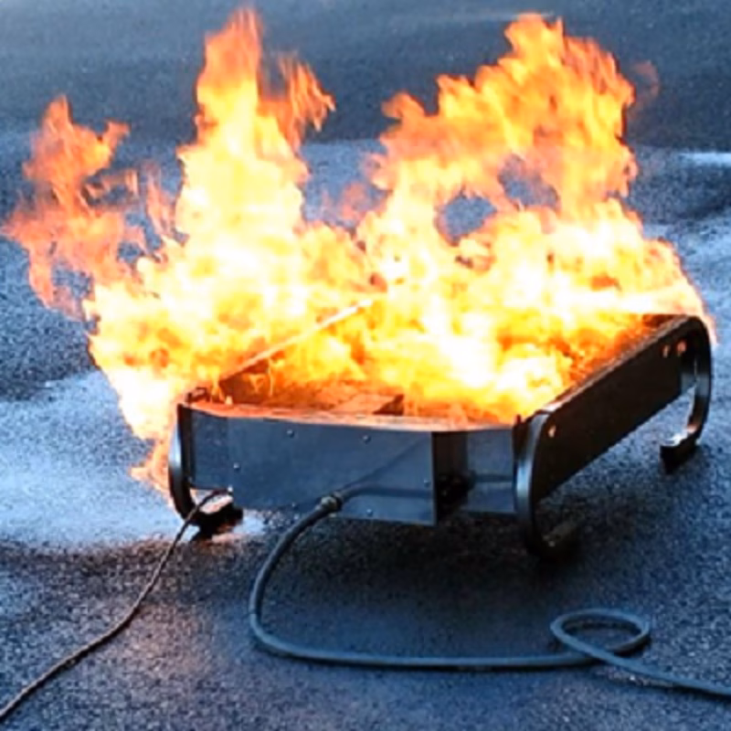 Una freidora descontrolada causa un incendio en Cala'n Bosch