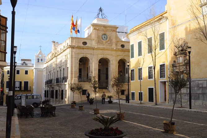 Maó bajará el coeficiente reductor del IBI al 0,92