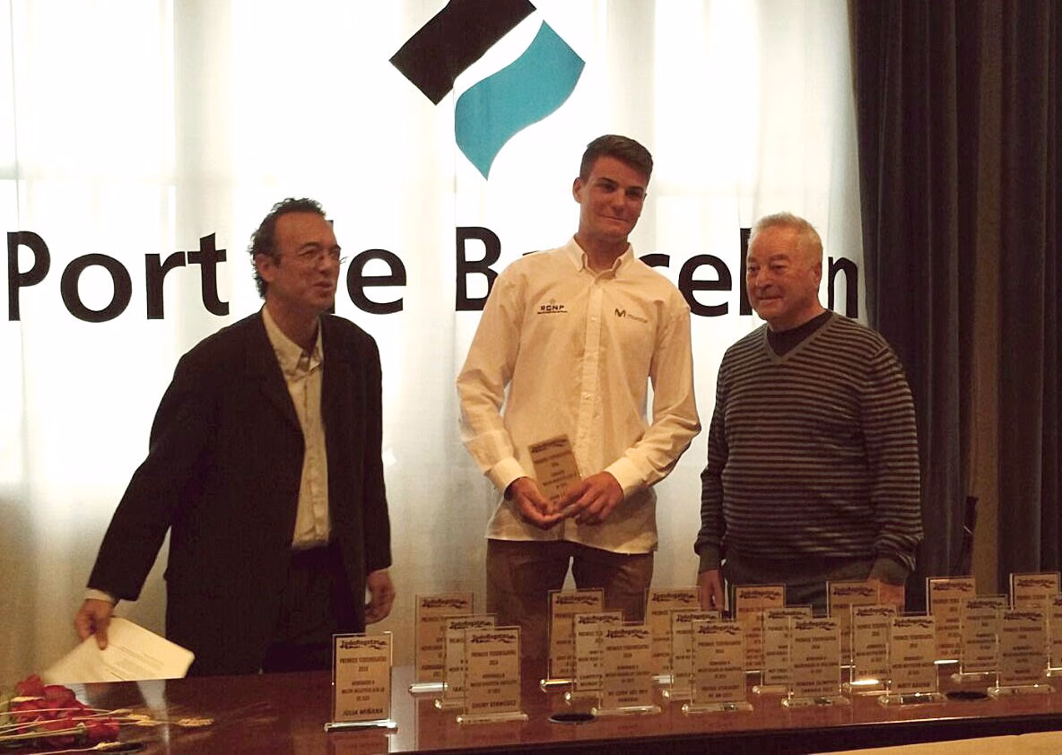 El regatista menorquín Joan Cardona, premiado en Barcelona