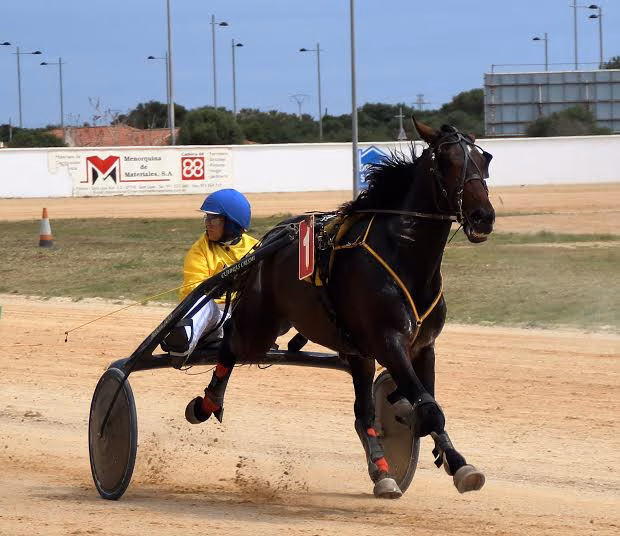 Triplete de Miquel Juan en Maó y dominio de Uriadna Alles en Ciutadella