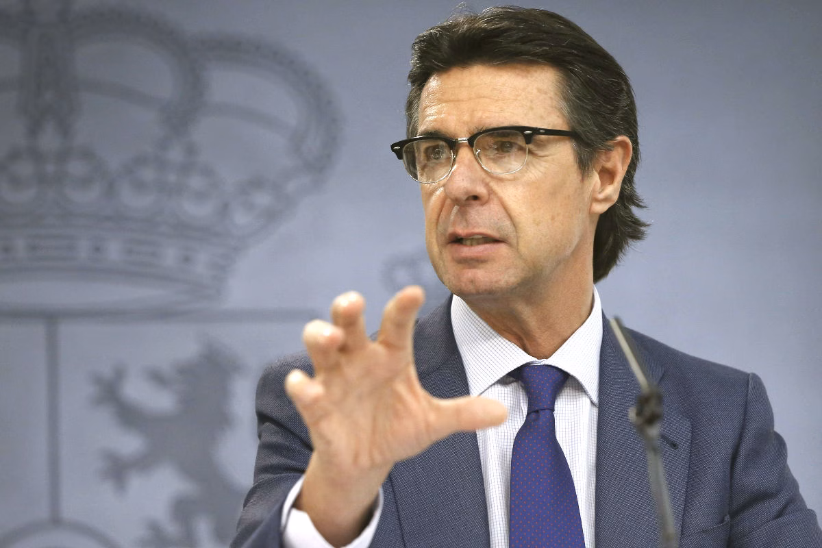 Dimite José Manuel Soria