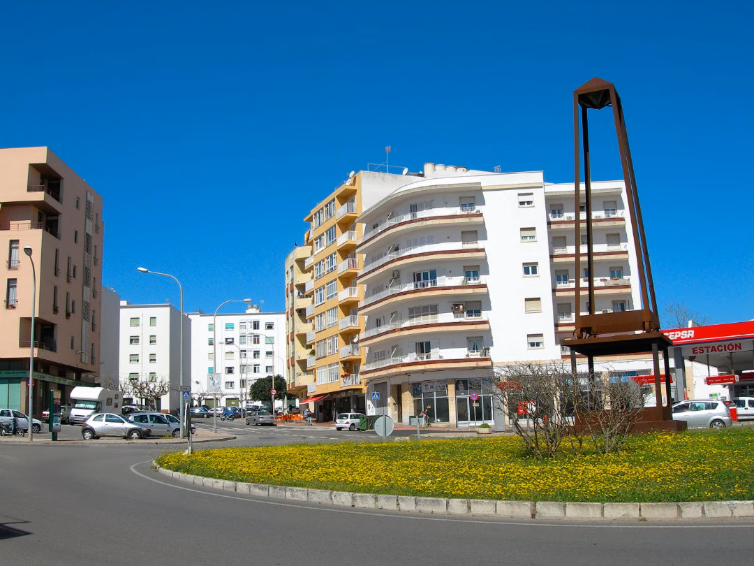 Una mujer herida tras un accidente en Maó