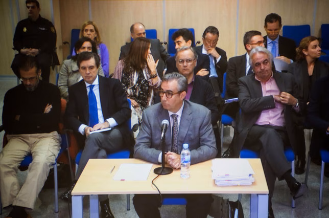 Diego Torres denuncia que se están escuchando "mentiras alucinantes" en esta primera semana de juicio