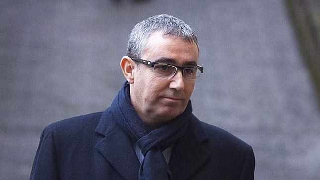 Diego Torres sube al estrado