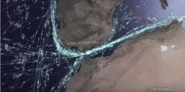 Así se ve el tráfico marítimo de Menorca y del resto del mundo desde el espacio