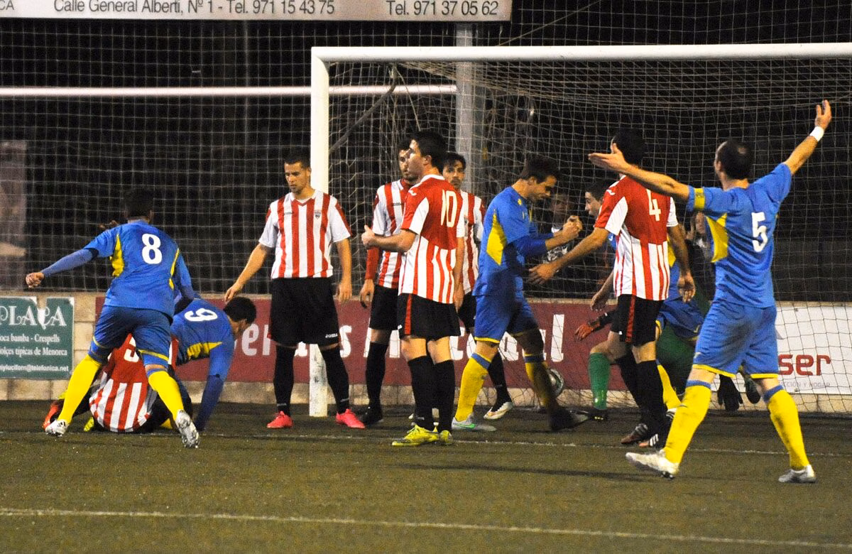 Reparto de garra en el derby