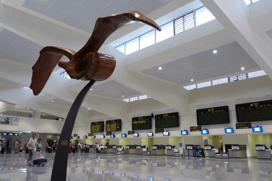 185.031 pasajeros han pasado por el Aeropuerto de Menorca en octubre, un 16,7% más que en 2014