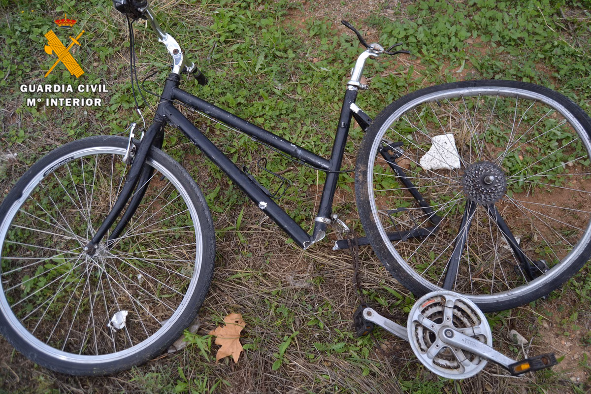 La Guardia Civil solicita colaboración ciudadana para identificar a un ciclista fallecido