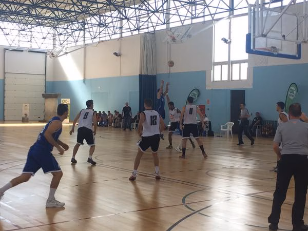 El Menorca Talaiòtica se bloquea tras el descanso y cae ante el Mollet