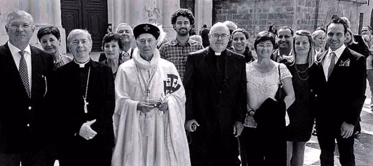 Gabriel Julià, investido caballero de la Orden Ecuestre del Santo Sepulcro de Jerusalén