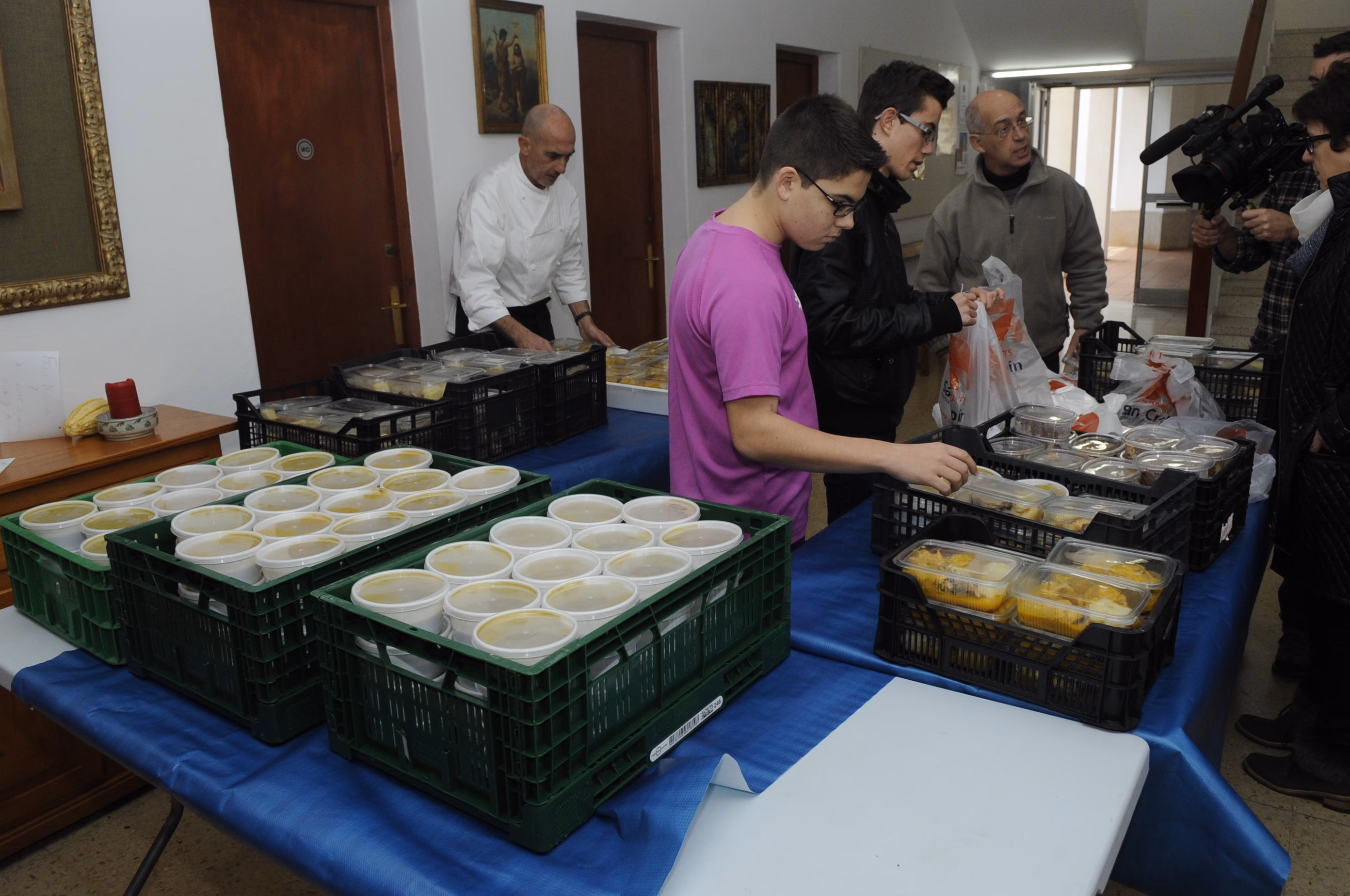 230 niños que reciben comida del Banco de Alimentos son muchos