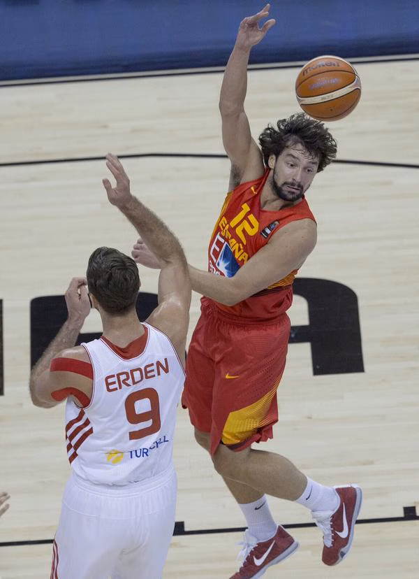 Brillante victoria de España ante Turquía