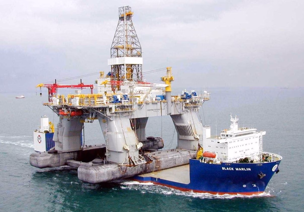 Todas las instituciones contra los sondeos petrolíferos