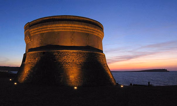 El encanto de la Menorca iluminada