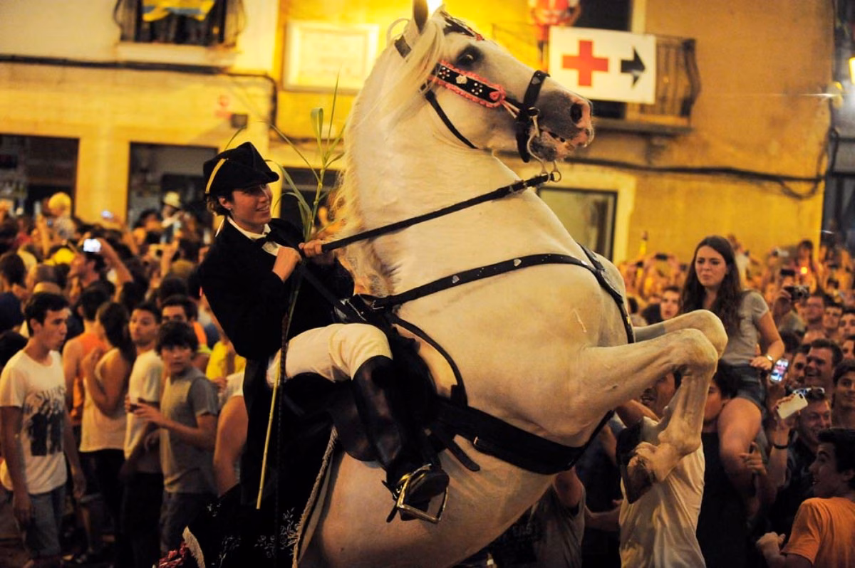 Alaior mantiene el programa de fiestas pese a la amenaza de lluvias