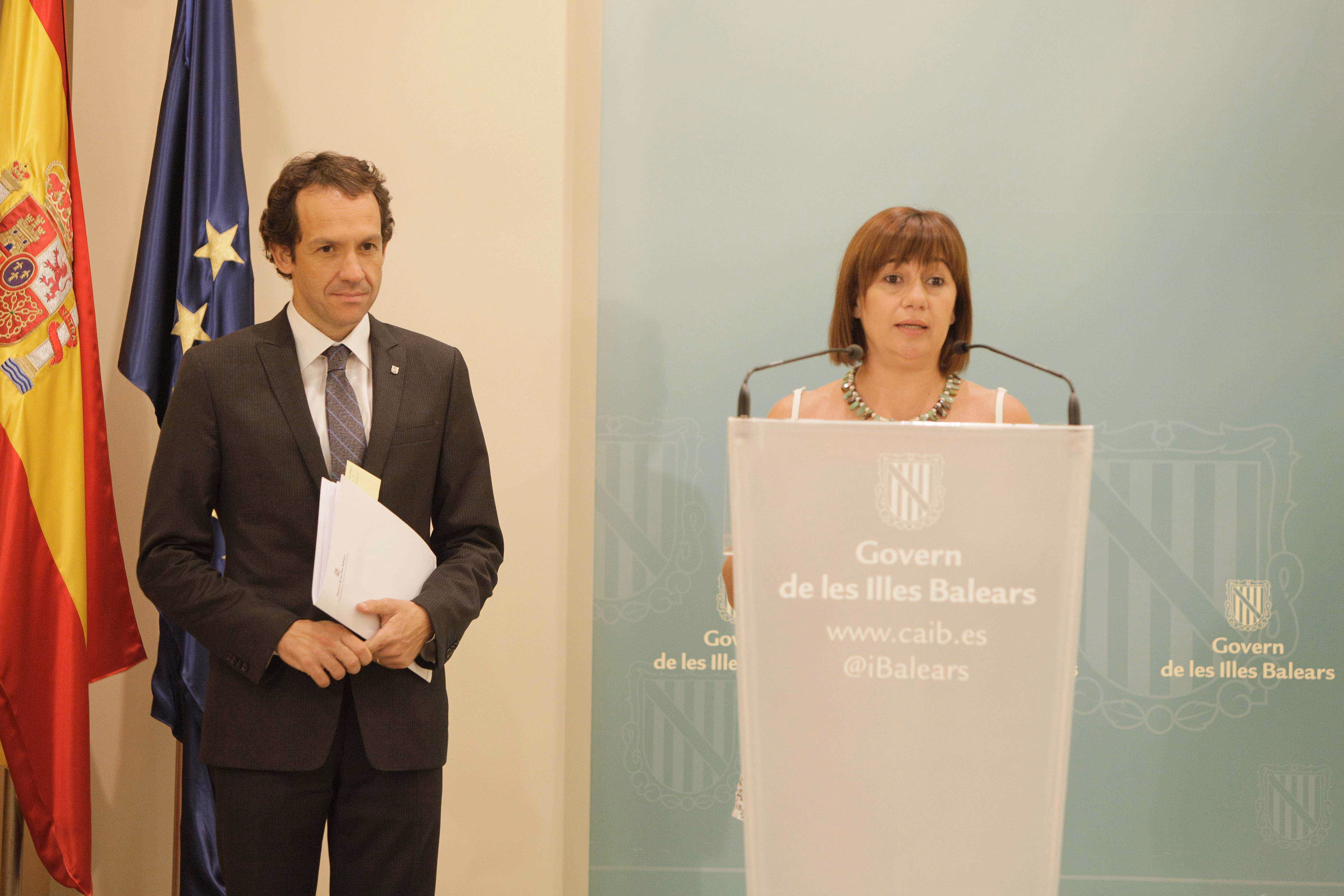 Francina Armengol insiste en reunirse con Mariano Rajoy