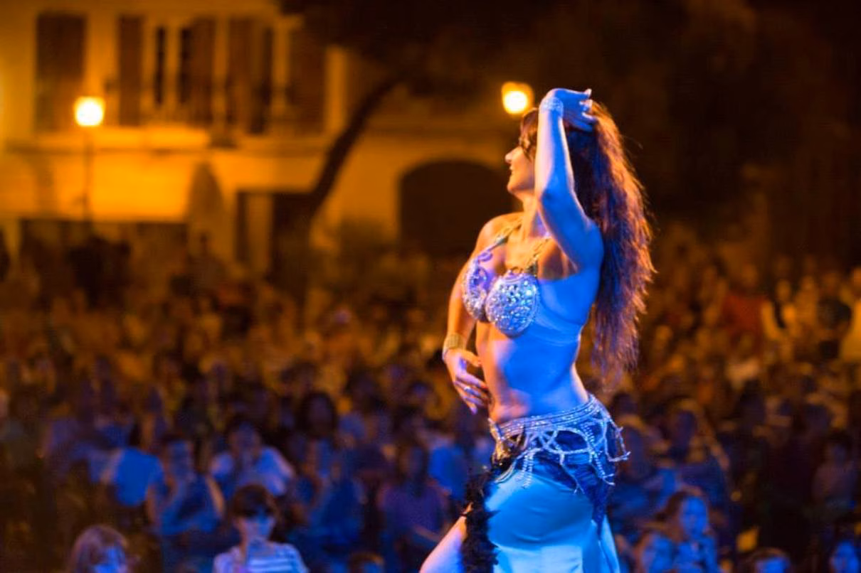 Es Pins de Ciutadella, epicentro de la danza oriental