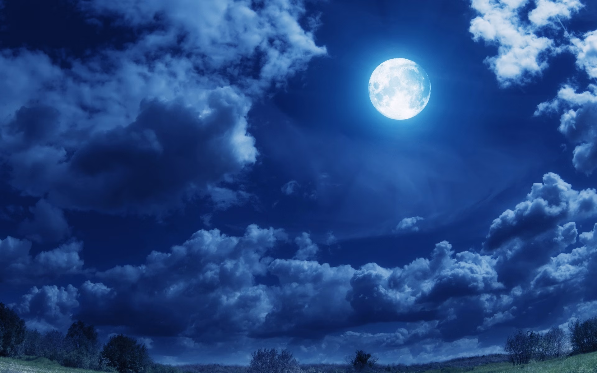 Menorca experimentará un viernes de Luna Azul