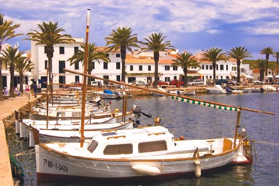 Fornells, entre los pueblos marineros más bonitos de España