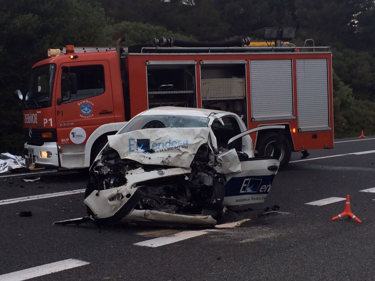 Un fallecido en un grave accidente de tráfico en la carretera general