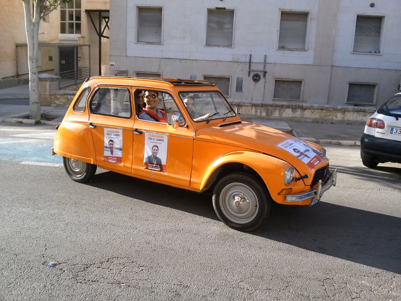 Ciudadanos de Menorca pone 'color' a la campaña
