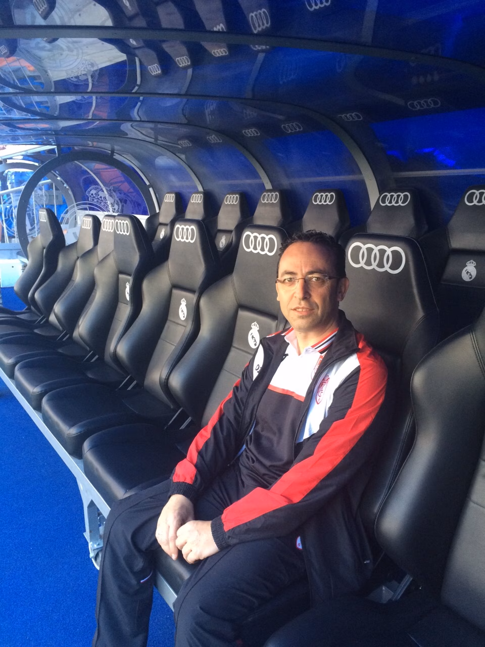 Vicente Martínez abandona el Granada tras la destitución de Abel Resino