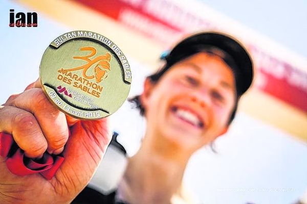 Elisabet Barnes, ganadora de la Marathon des Sables, correrá la Trail Menorca