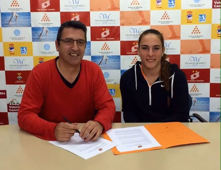 El Avarca de Menorca cierra el fichaje de la opuesta mallorquina Helena Bravo