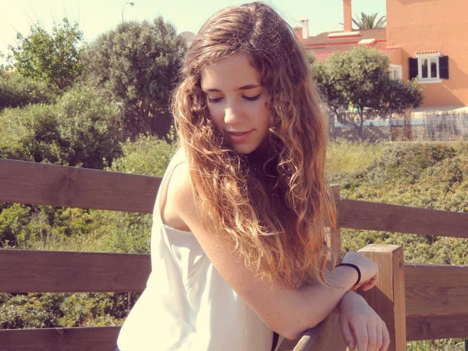 Anaïs Faner gana en Palafrugell el Josep Pla de poesía para estudiantes