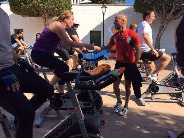 El deporte y la diversión llenan las calles y plazas de Sant Lluís