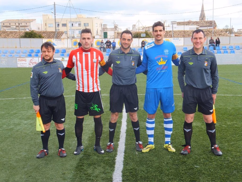 El Mercadal se deja la victoria en Binissalem en un mal final de partido