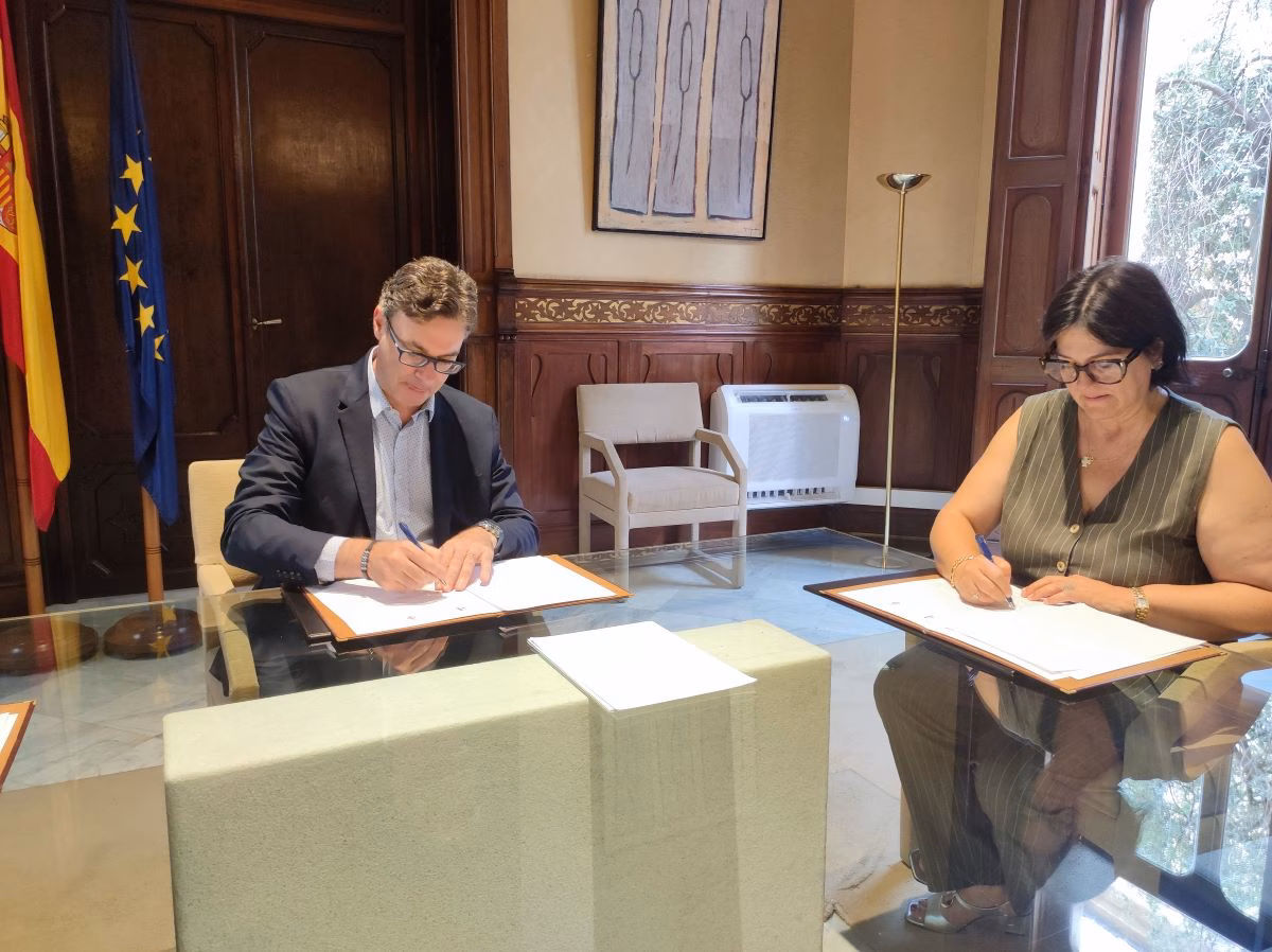 La ATIB y Ciutadella firman un protocolo para la gestión y recaudación de tributos