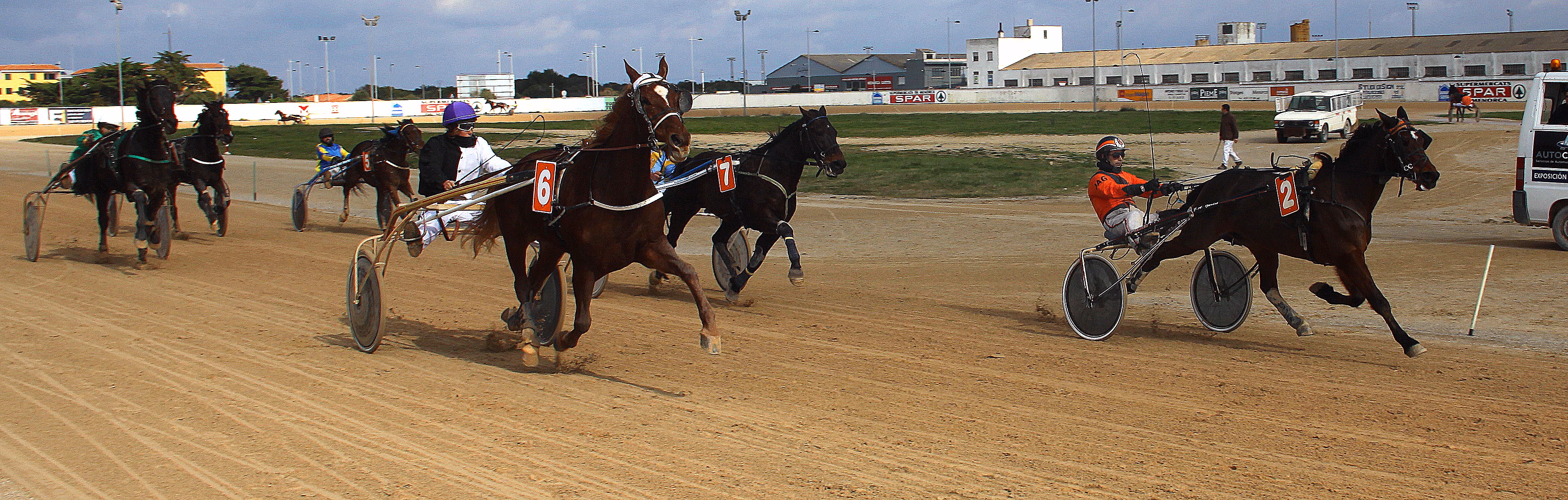 Usain Bolt HM se hace grande en la carrera estelar de Maó