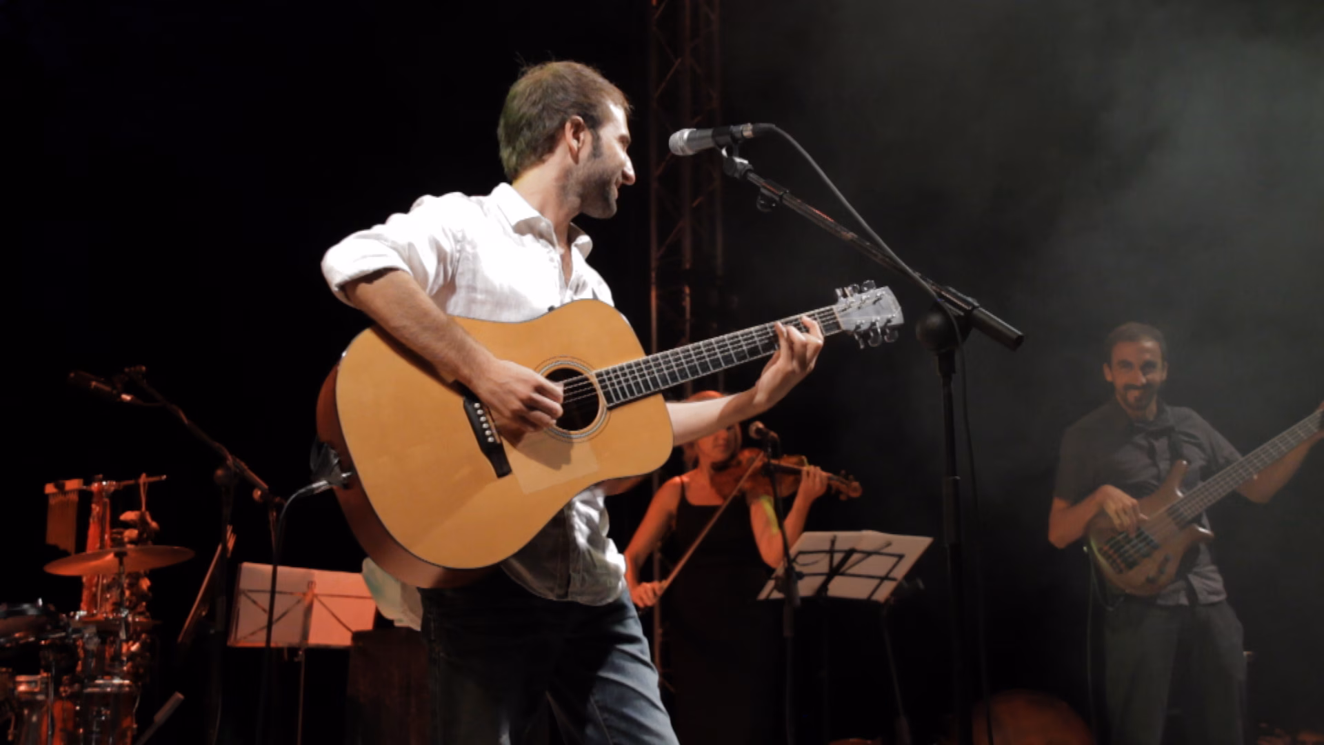 Guiem Soldevila llega al Born de Barcelona de la mano de Lluís Llach