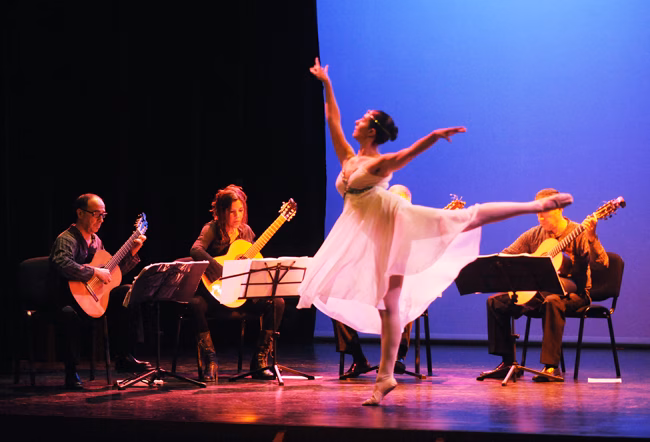 La Balearic Guitar Foundation llena de sones el Orfeó Maonès