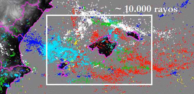 Más de 10.000 rayos caen sobre las islas en apenas 24 horas