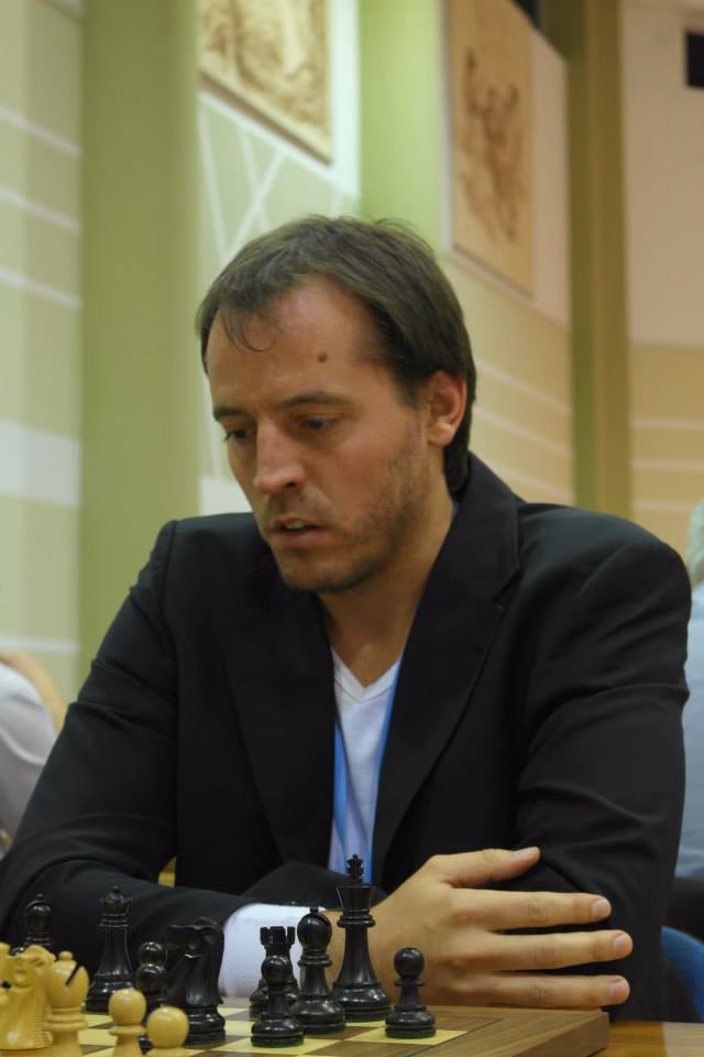 Paco Vallejo sigue en racha y gana el torneo de Utebo