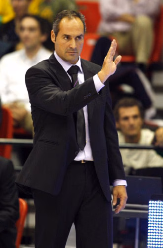 Curro Segura se va a China y Kaloyan Ivanov regresa a la ACB