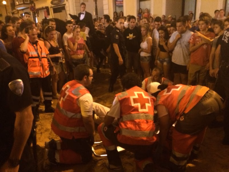 Evacuan a un caixer en la última vuelta del jaleo