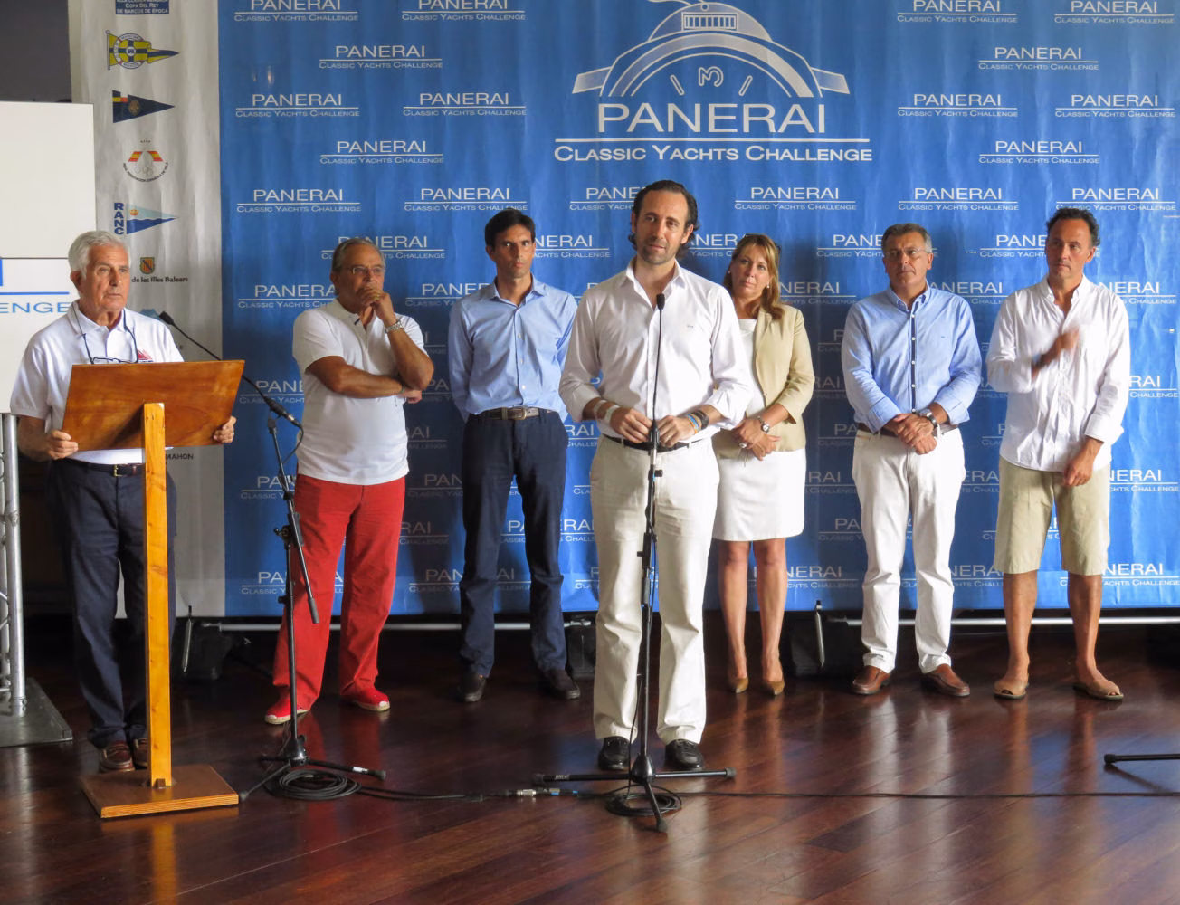 La Copa del Rey Panerai llena de historia el puerto de Maó