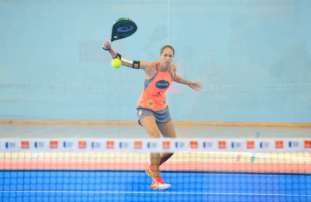 Triay y Fernández solventan la primera ronda del torneo de pádel de Chile