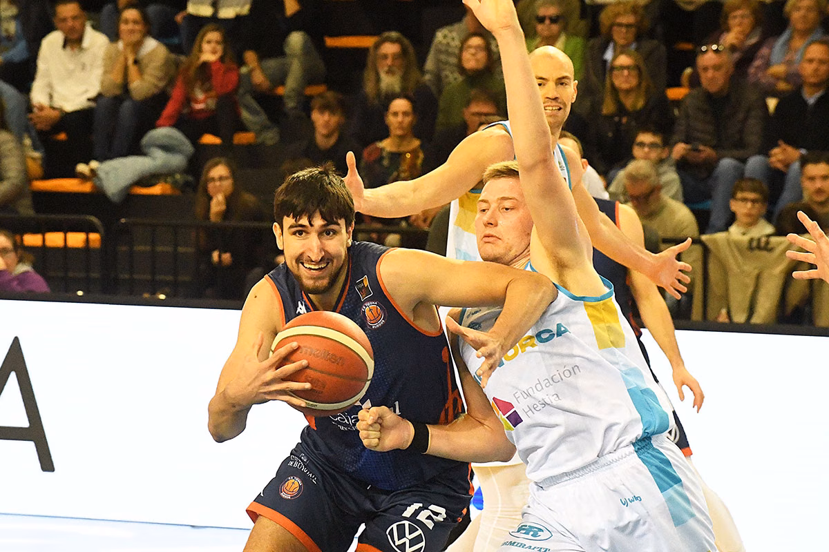 El Hestia Menorca se enfrenta a un Tizona Burgos que lucha por el ascenso