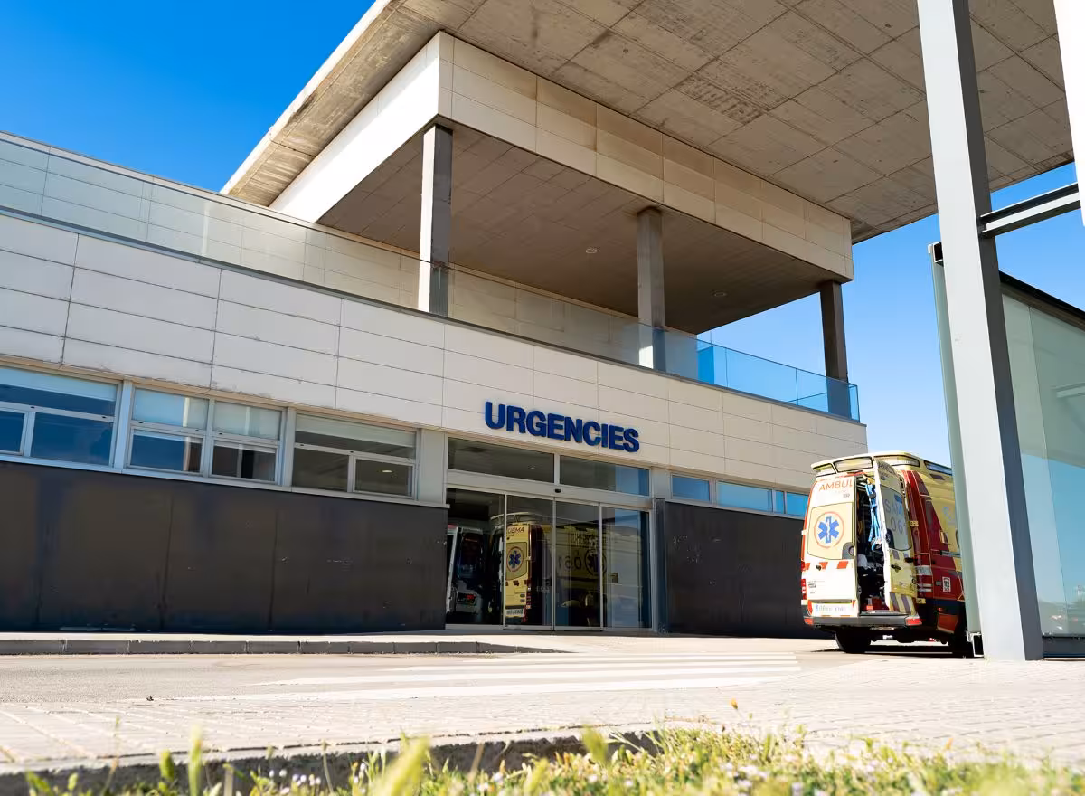 La actividad en Urgencias baja un 3,6 % al inicio de la temporada turística