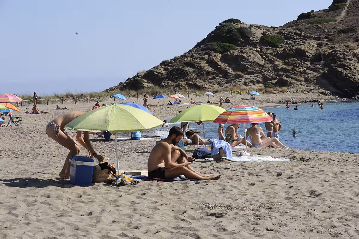 Empieza la temporada de socorristas en las playas de Es Grau y Sa Mesquida